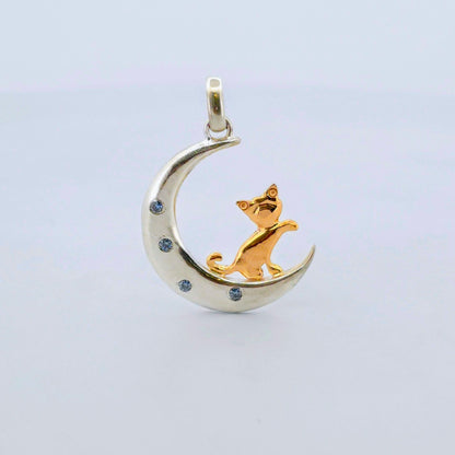 Moon cat